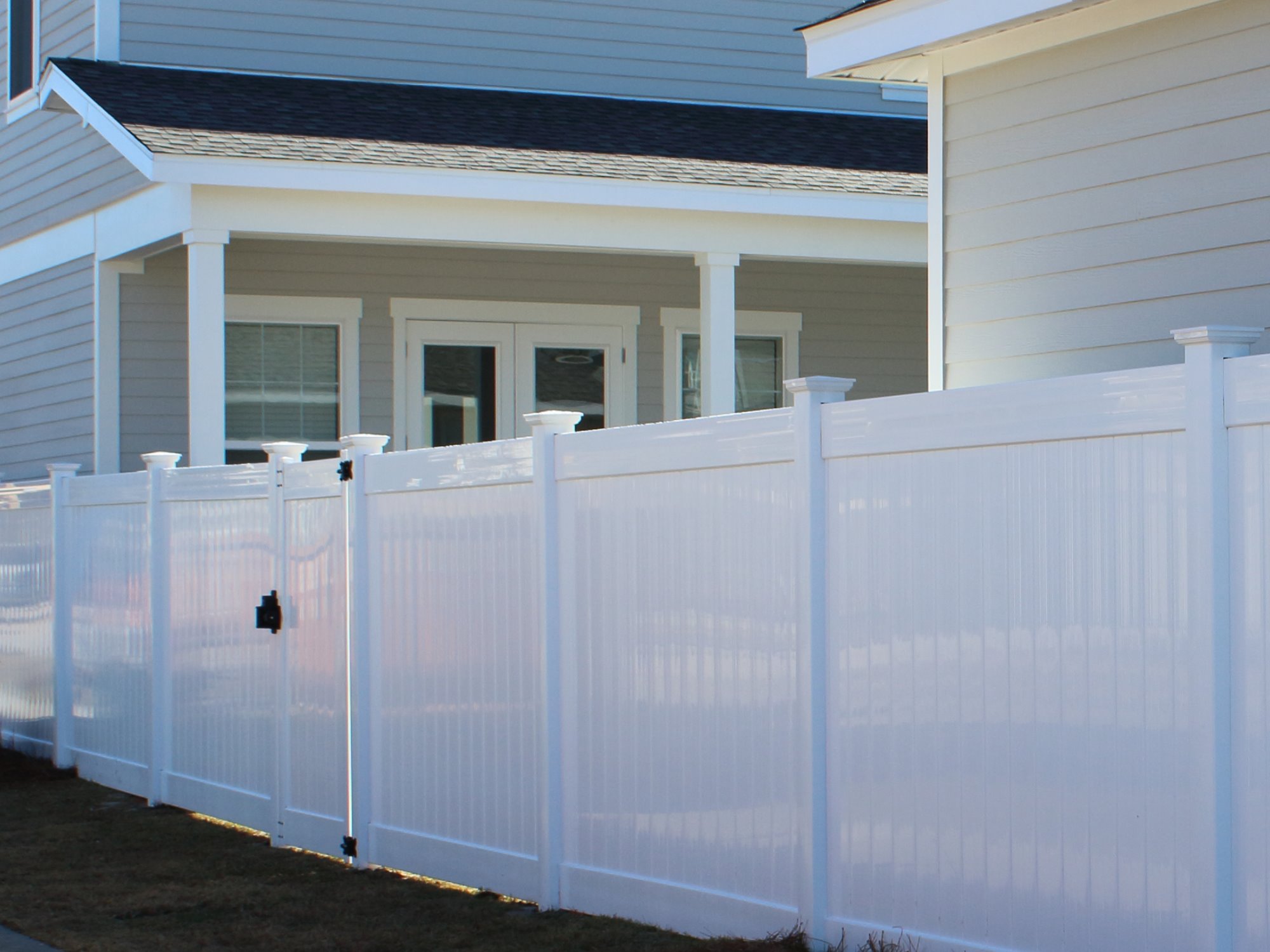 Time for a New Fence in Panama City?