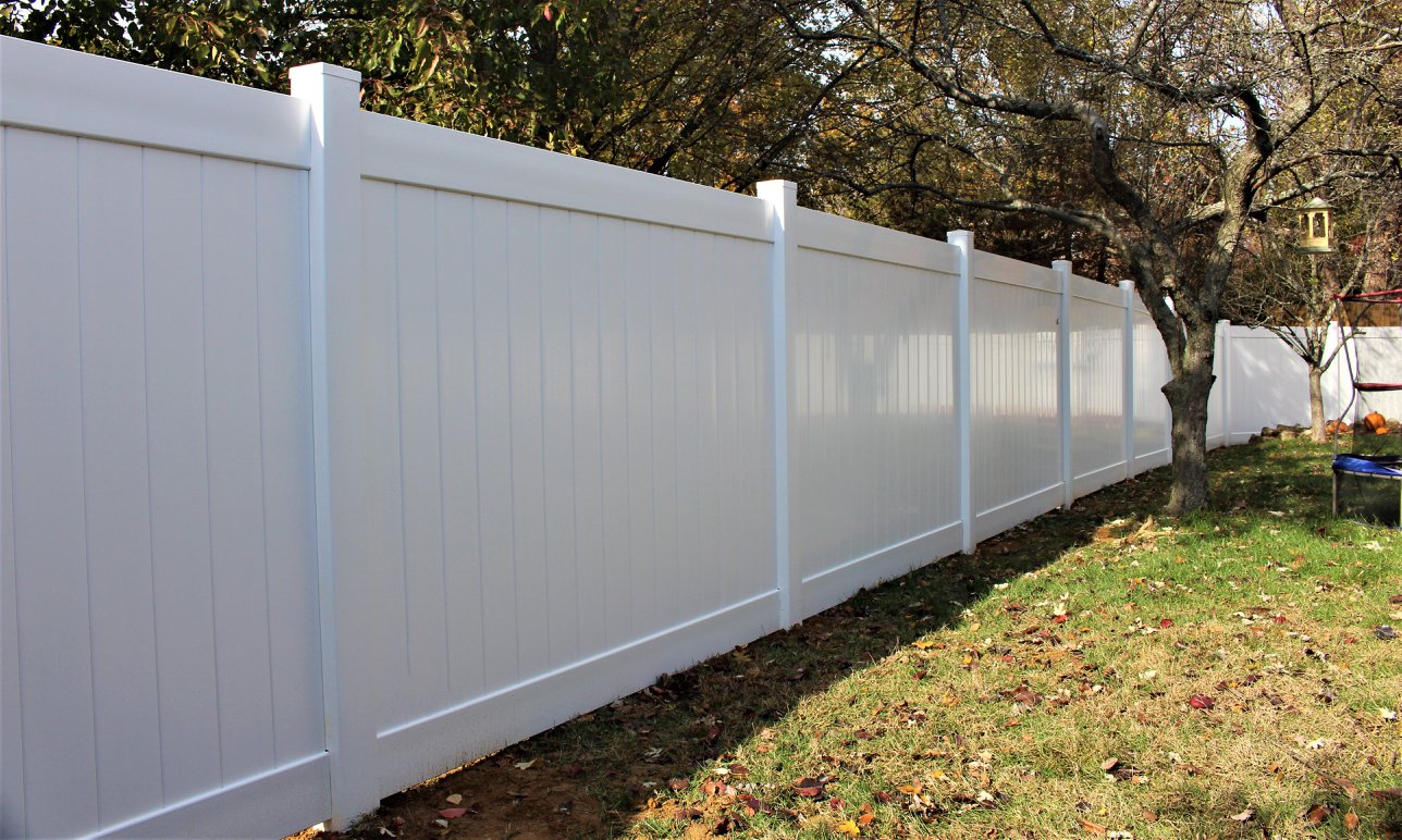 Privacy Features of Vinyl Fencing Panama City, Florida
