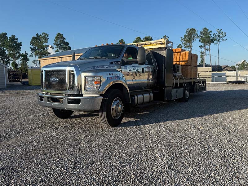 Fence Contractor Supplies for Delivery in Panama City Florida